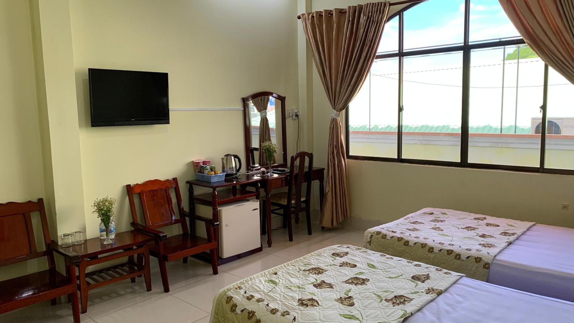 Hung Vuong Hotel Ben Tre Экстерьер фото